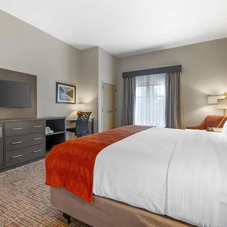 Best Western Plus Elizabethtown Inn & Suites Exterior photo
