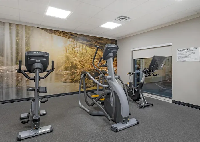 Best Western Plus Elizabethtown Inn & Suites
