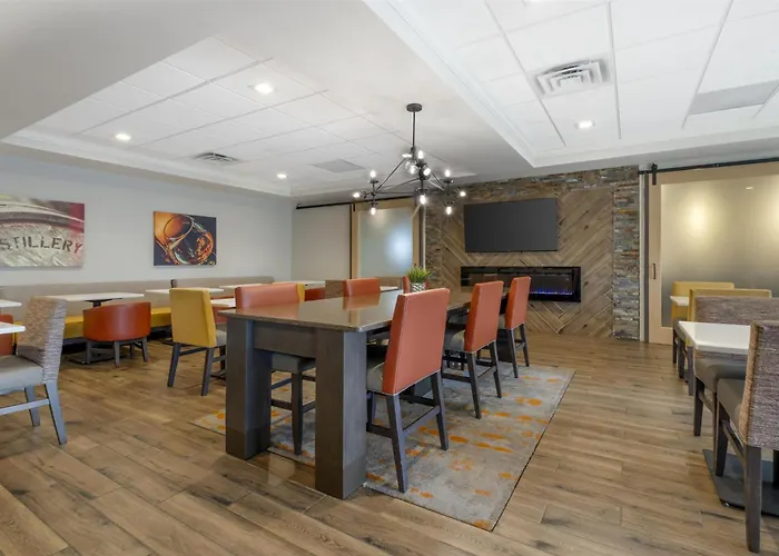 Best Western Plus Elizabethtown Inn & Suites