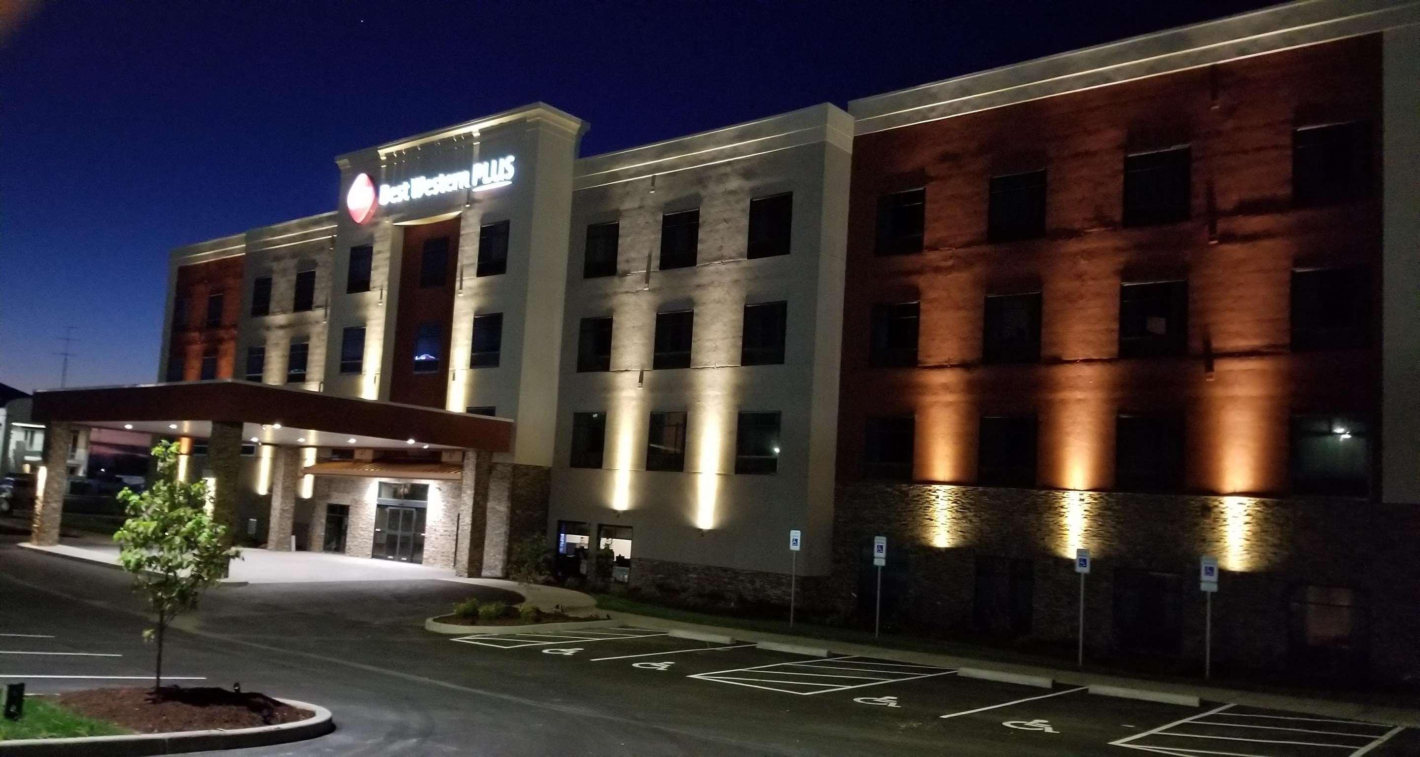 Hotel Western & 3*